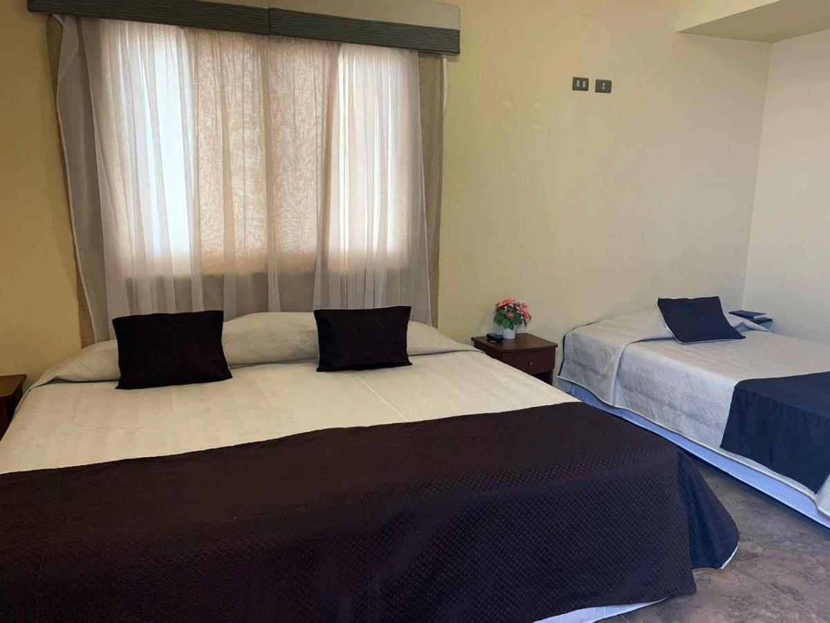 Juku Hostal Calama Luaran gambar