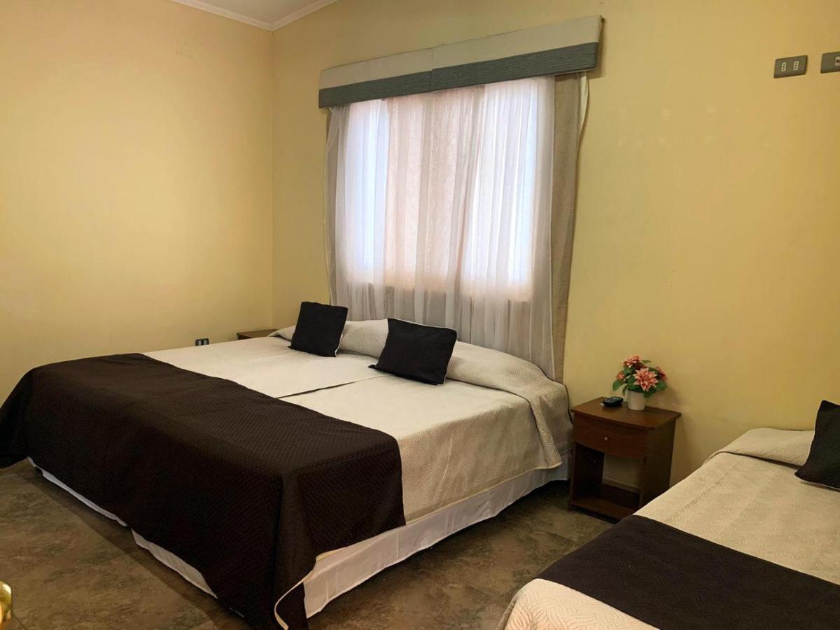 Juku Hostal Calama Luaran gambar